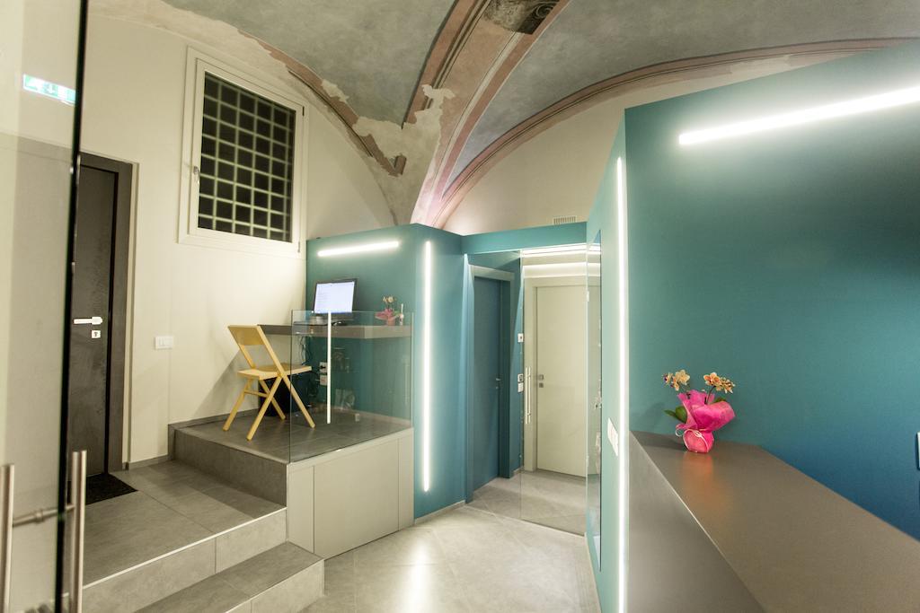 Little Italy Hostel Ex Chiesa S Donato Perugia Eksteriør bilde